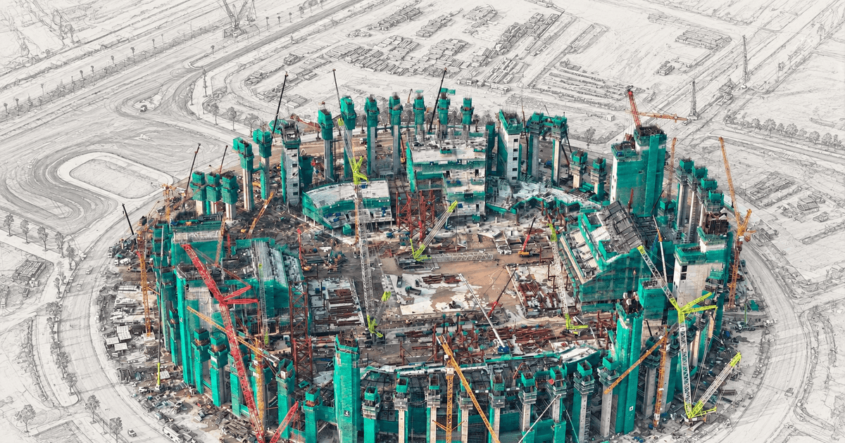 Công trường thi công sân vận động VinFast - Trống Đồng tại dự án Global Sportia của Vinhomes